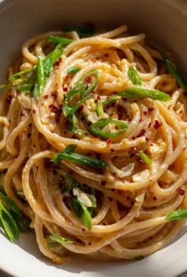Cremige Vegane Knoblauchnudeln: Einfach unwiderstehlich lecker!