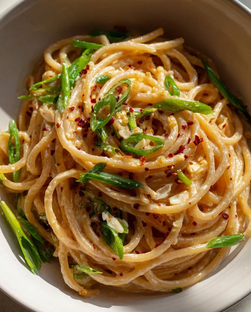 Cremige Vegane Knoblauchnudeln: Einfach unwiderstehlich lecker!