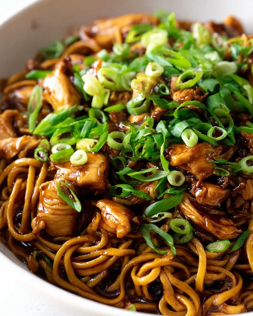 Langsame Kochzeit: Sticky Garlic Chicken Nudeln Rezept