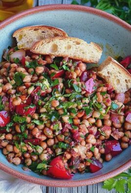 Rote Bete Linsensalat mit frischen Zutaten