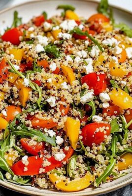 Sommer Salat mit Quinoa und buntem Gemüse